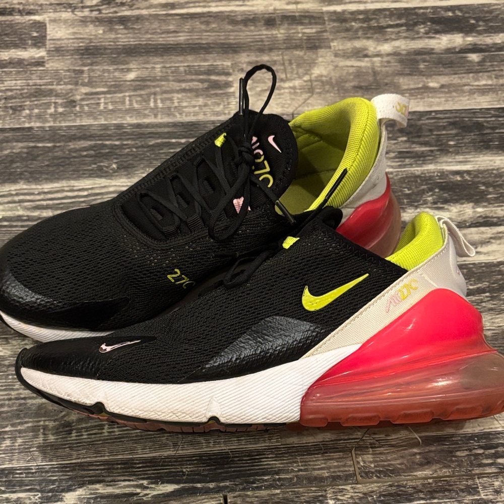 Nike Air Max 270 Black and Neon Pink Shoes